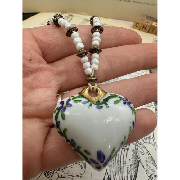Victorian Porcelain Heart Hand Painted Floral Design Pendant Necklace - Picture 2 of 4